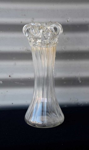 Brudekrone vase
Højde 24 cm