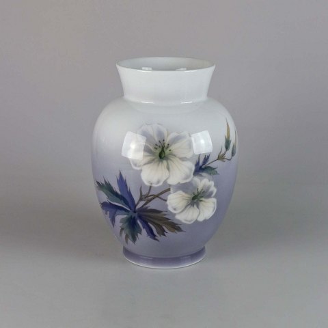 RC vase
2667/23
Hibiscus blomst
