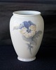B&G
8813-365
Vase med blomst