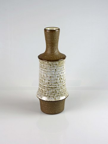 Michael AndersenVase m/ hvid glasurStentøj