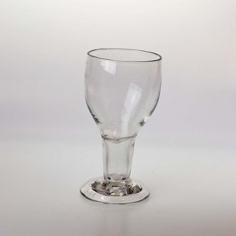 Conradsminde glas
11,2 cm høj