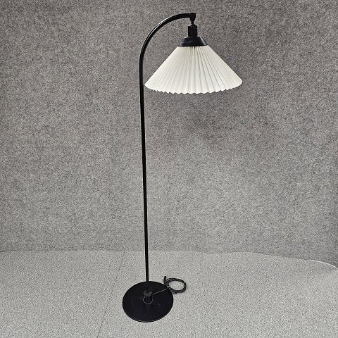 Le Klint Standerlampe
368