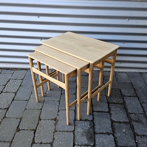 Wegner indskudsbordeEg