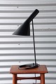Arne Jacobsen AJ bordlampe.
solgt
