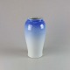 B&G vase
682
Blå tone